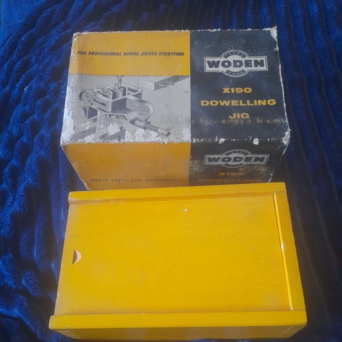 Vintage woden x190 dowelling - woden,