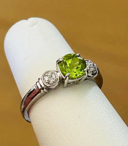 00ct round natural peridot - 2.00ct,