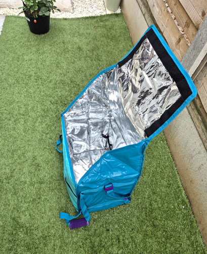 Deliveroo blue insulated food - deliveroo,