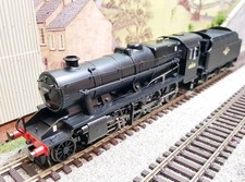 R30282 Hornby BR Class 8F