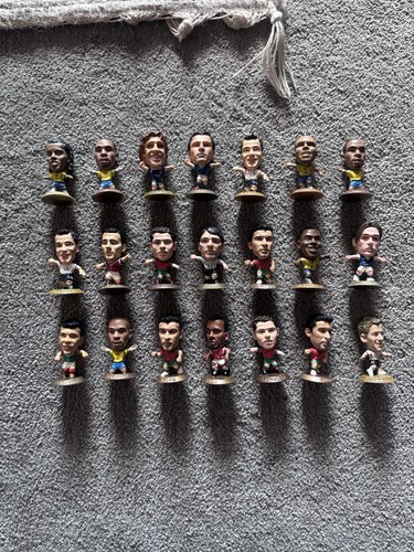 Football player mini figures - player,
