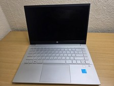 HP Pavilion 14” Laptop | i3