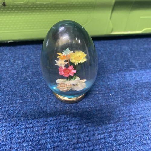 Vintage decorative resin egg - vintage,