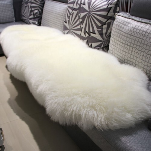 Large soft fluffy faux fur - large,