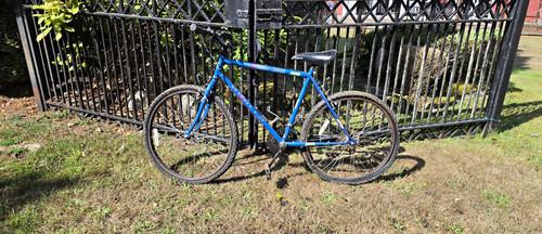 Raleigh pioneer hybrid - raleigh, bike