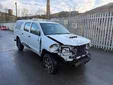 TOYOTA HILUX MK6 MK7 BREAKING