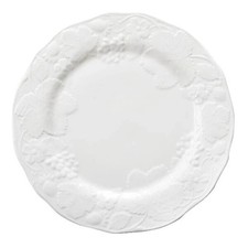 Wedgwood Strawberry Vine