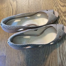 Ivanka Trump Peep Toe