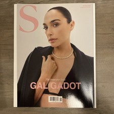 GAL GADOT SPRING 2025 S STYLE