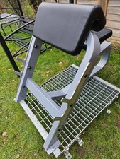 Precor Preacher Curl Bench -