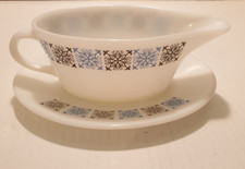 JAJ Chelsea Vintage Retro Pyrex Gravy Boat and Dish - Made in England.