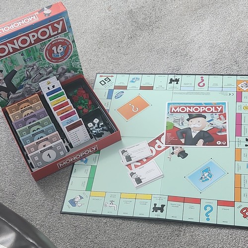Hasbro monopoly complete board - hasbro,