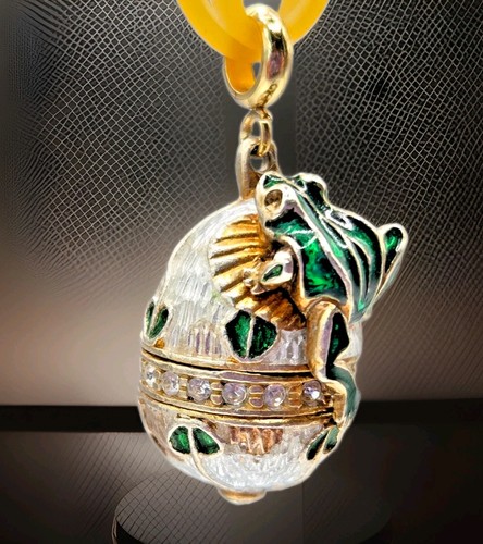 Vintage miniature enamel fab - miniature,