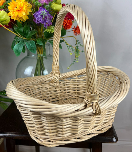 Vintage willow wicker shopping - vintage,