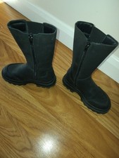 UK Child Size 10 Black Zip Up Boots (From Matalan)  Only Used A Couple Of Times