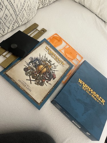 Warhammer old world - world,, new