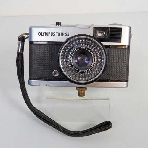Olympus trip 35mm film - 35,,