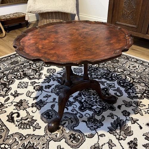 Chippendale style mahogany - style,