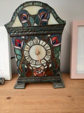 Tiffany Style Quartz Clock