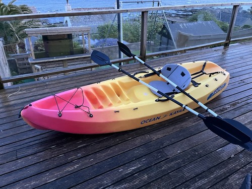 Ocean kayak frenzy - ocean,