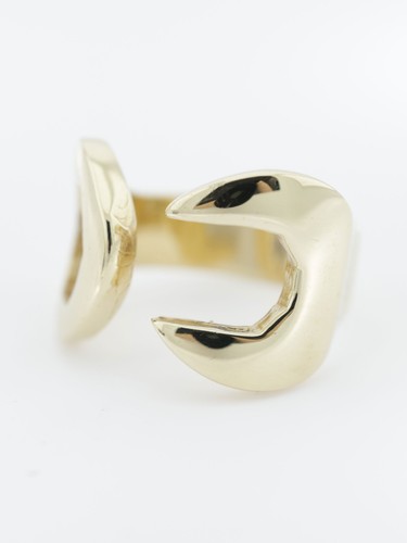 Chunky gold signet ring - chunky,