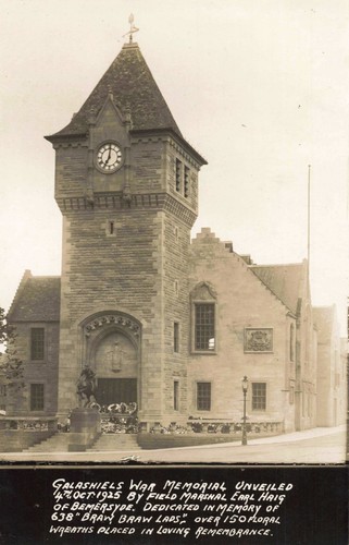 Galashiels war memorial - war, old