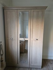Three Door Bedroom Wardrobe With Full Length Exterior Mirror