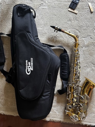 Conn 20m alto saxophone - conn,
