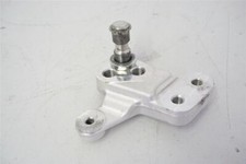 SUZUKI GSX-R 750 WVCW K8 K9 L0 RETAINING PLATE GEAR LEVER BRACKET MOUNT