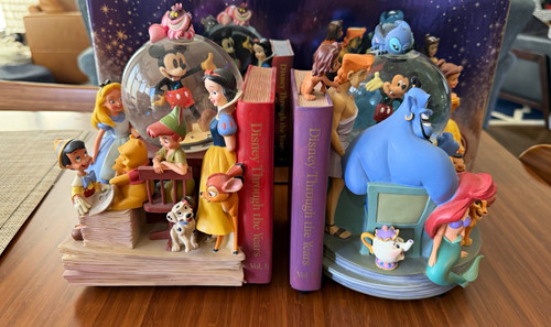 Disney store wonderful world - disney,