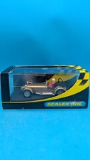 Scalextric C2308 Caterham 7