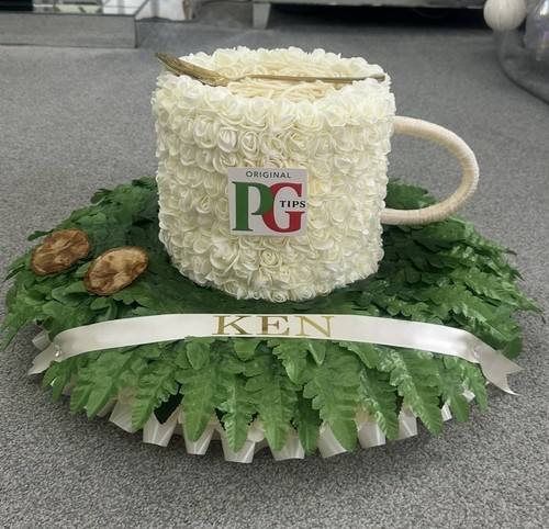 New large funeral wreath - new,