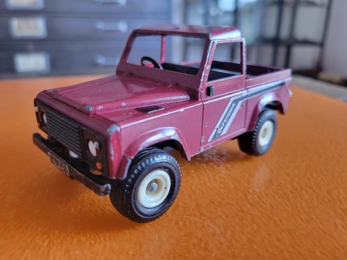 Vintage 1990 britains - vintage,