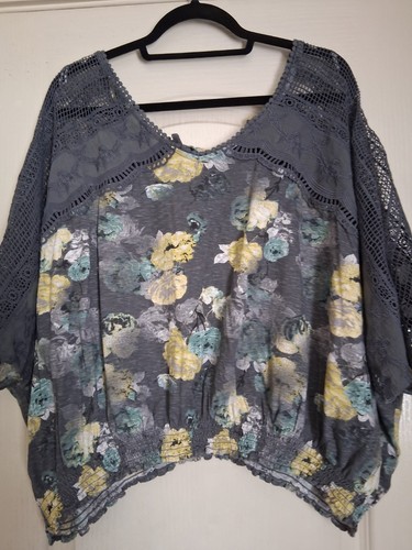 Next uk18 floral batwing - uk18,