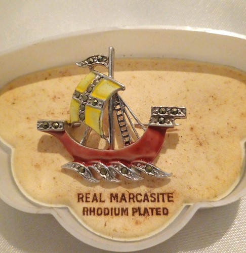 Stunning galleon ship - galleon, brooch