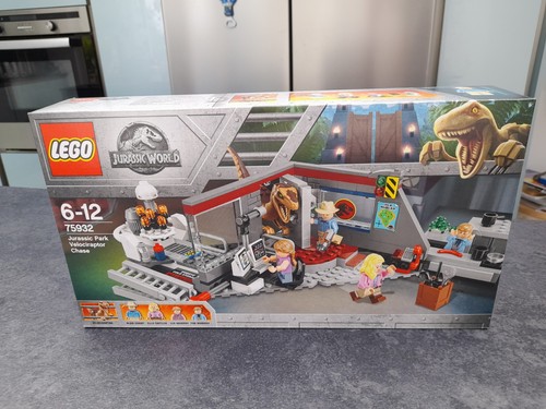 Lego jurassic park - ~,