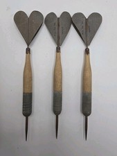 Vintage Dorwin Darts Set With