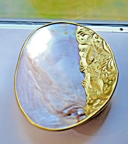 Abalone shell trinket - abalone, footed