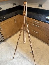 Large Vintage Winsor & Newton Easel