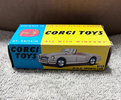 Corgi toys 302 - no.,