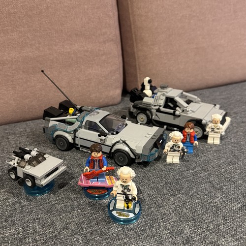Lego back the future - back,