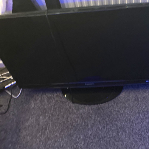Black flat screen - flat-screen, tv/monitor