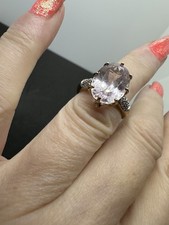 Oval Pink Kunzite and Diamond Ring Set In Yellow Gold. Size N