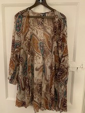 Gorgeous Sixteen 47 Paisley