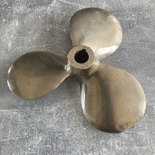 VINTAGE BRASS BOAT PROPELLER 2kg 9 Inch GAINES RH 10x6.  106 0566.  2 68