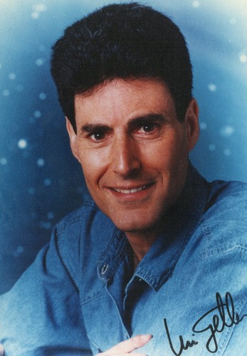 Uri geller signed 8x10 - geller, 8x10"