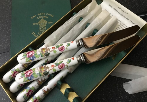 Vintage boxed crown - boxed,