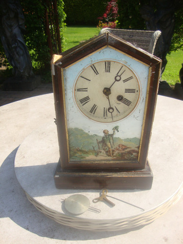Antique american mantle clock - antique, american?