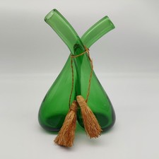 Green glass oil vinegar pourer - green,