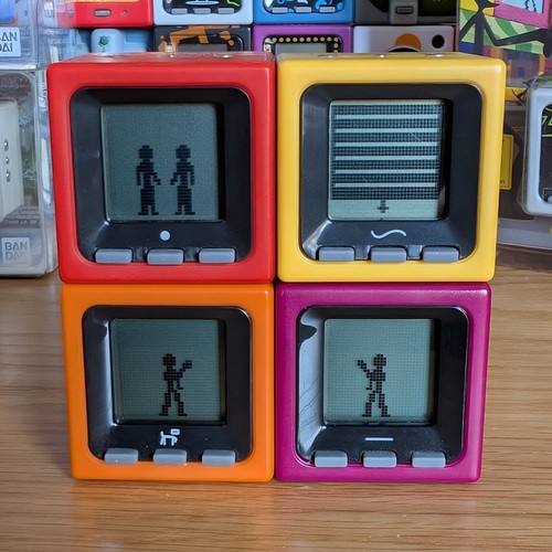 Radica cube world dodger - cube,